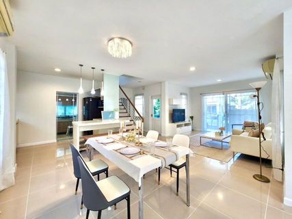 รูปภาพ บ้านให้เช่า  Manthana 2 On Nut-Wongwaen พร้อมเข้าอยู่สนใจติดต่อ Line @goodmanpro หรือ โทร 0999029192