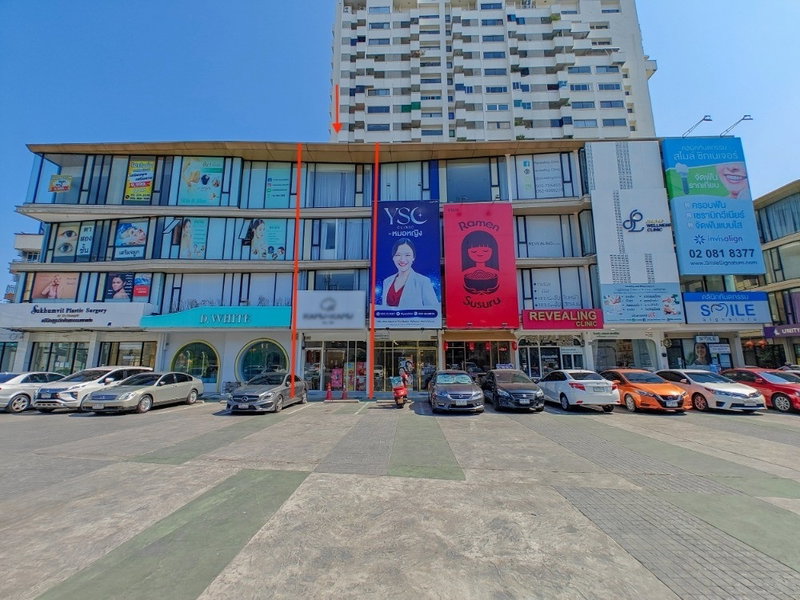 พื้นที่ขายของให้เช่า : LTH11914 - Commercial FOR RENT at The Master Reflexion Size 265 sqm. 4 rooms 4 baths Near BTS Onnut ONLY 70K/Month