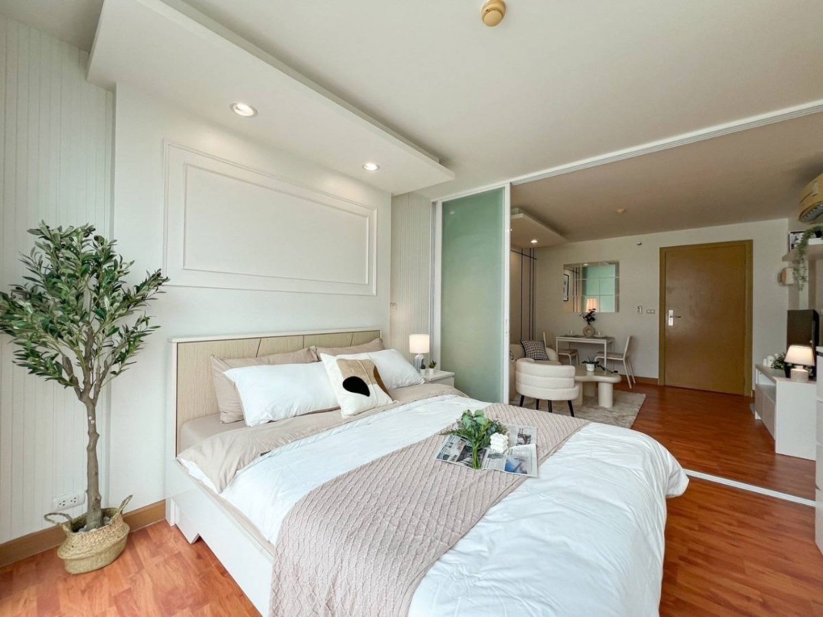picture The Light Condominium WR-02970 - 6/15
