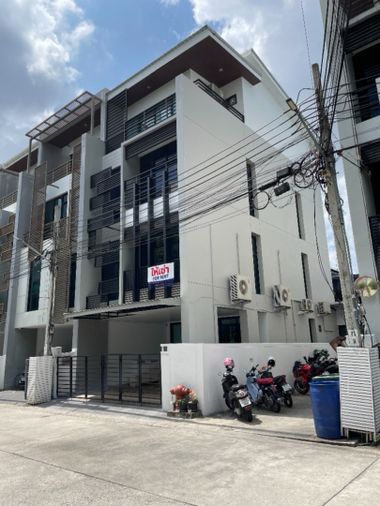 ให้เช่าโฮมออฟฟิศ 2 ห้องนอน 250 ตร.ม. เนอวาน่า แอท เวิร์ค พระราม 9 - รามคำแหง