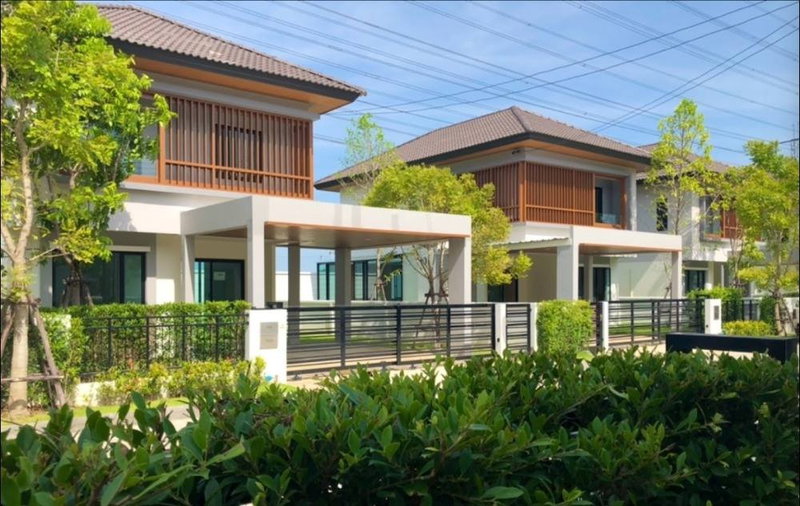 ขายบ้านเดี่ยว : ขายบ้านโครงการ อารียา โคโม่ พรีโม่ บางนา 4 ห้องนอน เคยถ่ายลงนิตยสารแต่งบ้าน เพียง 5 นาทีถึง mega bangna (SW002208)