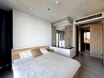 Condos for rent : 2 bedroom at One9five for rent  ( hot price )