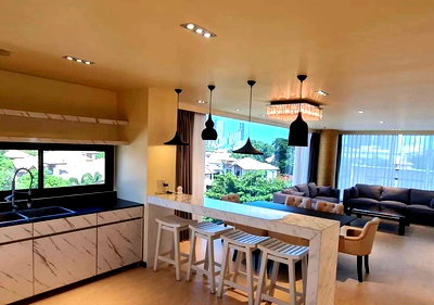 Condos for rent Soi Sukhumvit 71 : LTHC11928 – Penthouse Condominium FOR RENT Size 190 sqm. 2 beds 3 baths Near BTS Ekkamai Station ONLY 130K/Month