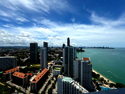 ขายคอนโด : For sale condo the Palm wongamat beach front 2 Bed corner room 72 Sq.m (S03-1921)