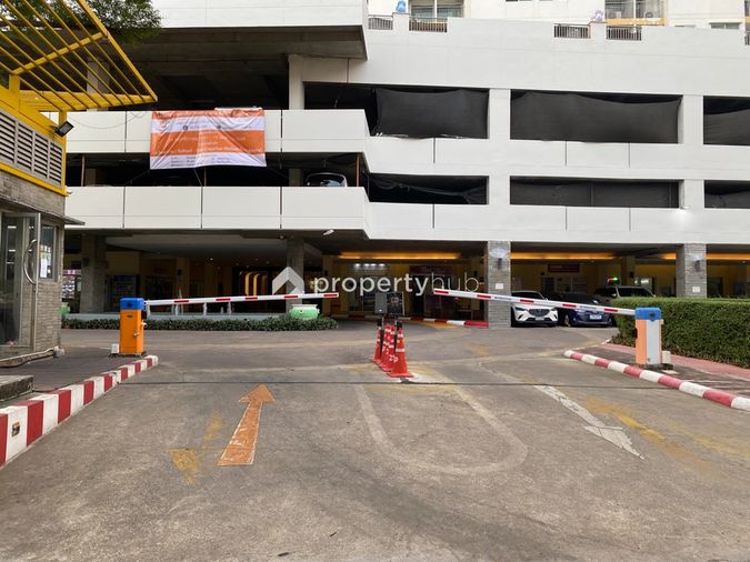 City Home Tha Phra Intersection