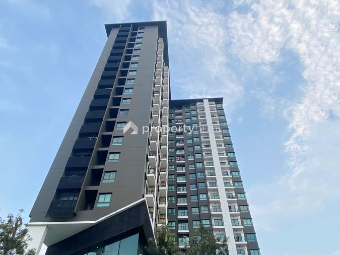 The Parkland Phetkasem - Thapra