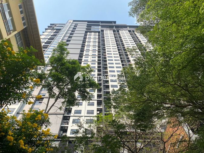 Urbano Absolute Sathon - Taksin