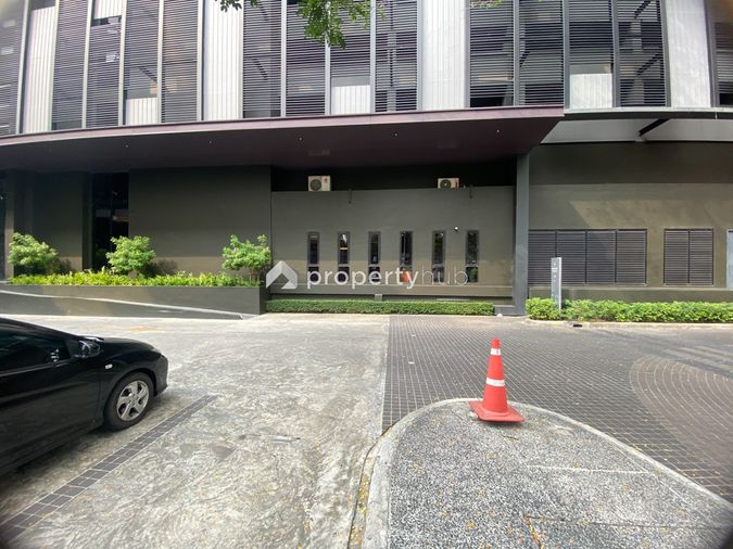 Urbano Absolute Sathon - Taksin
