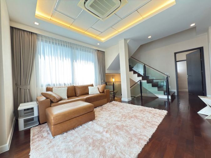 ให้เช่าบ้านเดี่ยว 5 ห้องนอน 500 ตร.ม. 72 ตร.ว. โซล รัชดาภิเษก 68