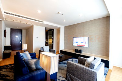 คอนโดให้เช่า : Emporium Suites by Chatrium 2 bedrooms, for rent