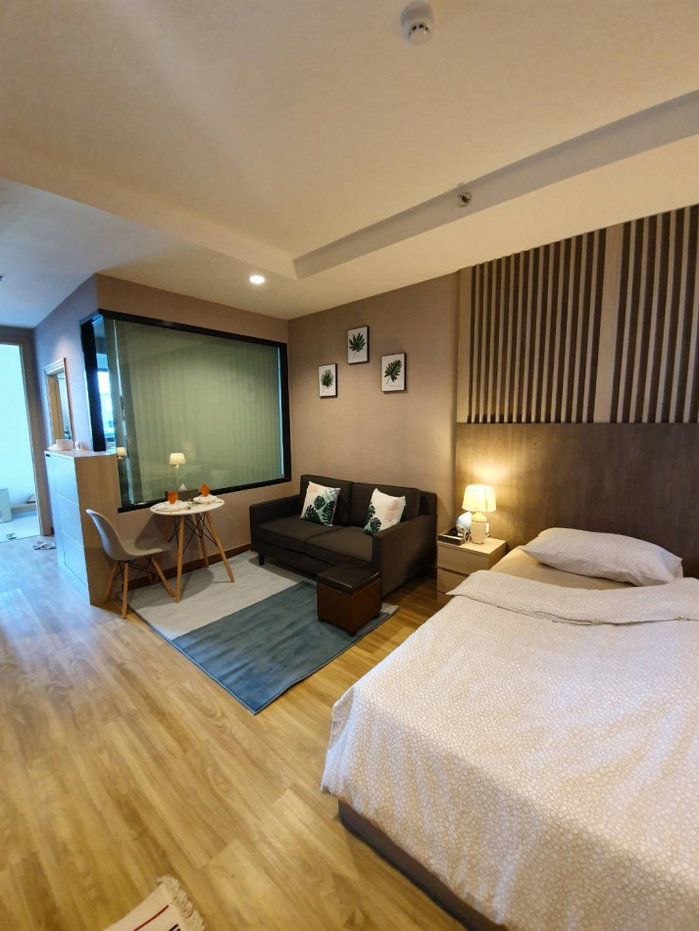 รูป คอนโดวิวทะเล Ladda Plus ศรีราชา ห้องสวย แต่งครบ เดินไปโรบินสันได้ - รูปที่ 2/12