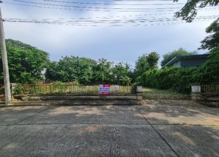 Land for sale, Lakeview Park Village, Soi 26, 127 sq w,