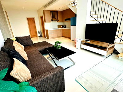 คอนโดให้เช่า : ให้เช่า  The Emporio Place  ใกล้ BTS ศูนย์ประชุมแห่งชติสิริกิติ์ (Property ID: 273853) 