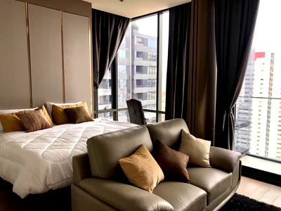 ขายคอนโด : Ashton Silom【𝐒𝐄𝐋𝐋 & 𝐑𝐄𝐍𝐓】🔥คอนโดหรู ตกแต่งสไตล์ Modern Elegance ตอบโจทย์ชีวิตคนเมือง ฟังก์ชันครบ บรรยากาศเงียบสงบ🔥 ติดต่อไลน์ไอดี: @hacondo