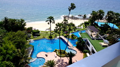 Condos for sale Bang Lamung Hospital : for sale condo The palm wongamat beach front pattaya (S03-1963) 