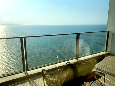 Condos for sale : For Sale Condo Northpoint Pattaya Tower A Sea view 105 Sq.m direct to sunset