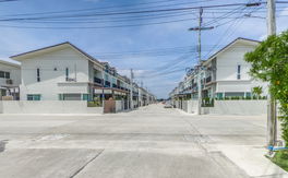 รูป Nakornthong Colony Srinakarin - รูปที่ 2/19