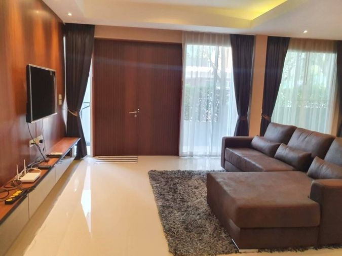 ให้เช่าบ้านเดี่ยว 3 ห้องนอน 297 ตร.ม. 55 ตร.ว. เนอวานา บียอนด์ ไลท์ พระราม 9