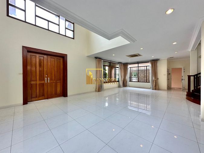 ให้เช่าบ้านเดี่ยว 5 ห้องนอน 516 ตร.ม. 168 ตร.ว. นาราสิริ พัฒนาการ - ศรีนครินทร์