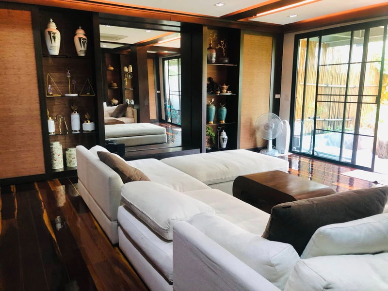 Townhouses for rent : Garden House Rama3 Beautiful house with garden view, peaceful and shady.