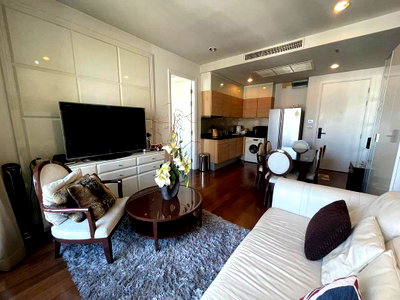 คอนโดให้เช่า : The address chidlom new renovation 