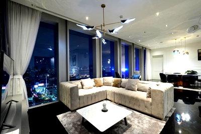 เช่าคอนโด รร.พณิชยการสีลม : LTHC12007 – The Rizt Carlton Residences FOR RENT Size 124 sqm. 2 beds 2 baths Near BTS Chong Nonsi Station ONLY 300K/Month