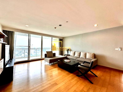 Condos for rent : Spacious 4 Bedroom Apartment For Rent in Thonglor - BR21130AP