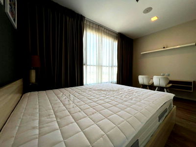 Condos for rent : Episode Phahol - Sapanmai Urgent rent!! Very spacious and beautiful room. Ask for more information.