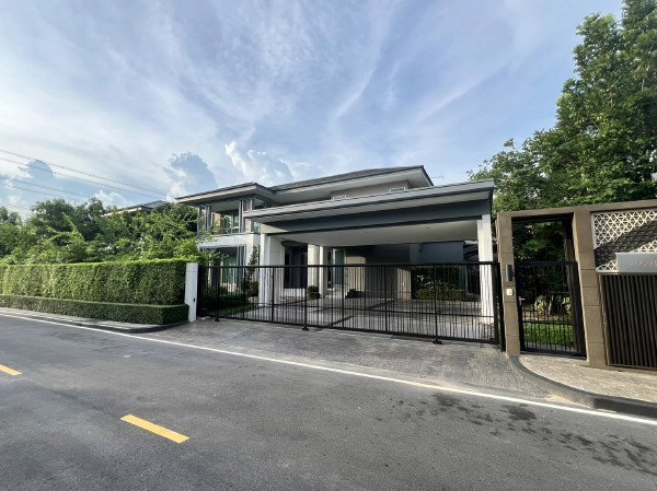 บ้านเดี่ยวให้เช่า : ให้เช่าบ้านคฤหาสน์สุดหรู โครงการเพอร์เฟคมาสเตอร์พีซ พระราม9-กรุงเทพกรีฑา 