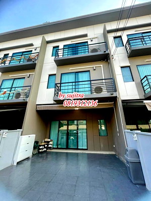 เช่าทาวน์โฮม กรุงเทพมหานคร : ให้เช่า ทาวน์โฮม 3 ชั้น อยู่ บ้านกลางเมือง รามอินทรา( คู้บอน)