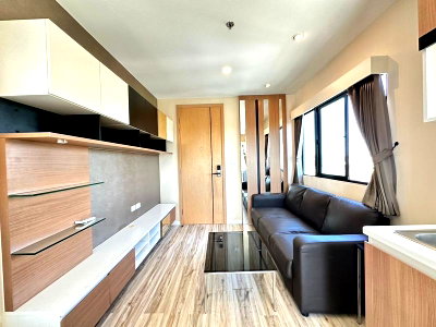Condos for rent : For rent Plus Condo Sriracha, beautiful room, great price, good location, city view