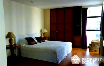 Condos for rent Pathumwan Institute of Technology : 2-BR Condo at Baan Somthavil Condominium near BTS Ratchadamri (ID 1930537)