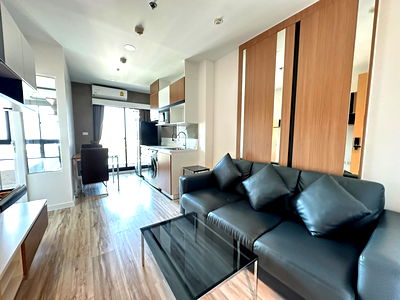 Condos for rent Robinson Sriracha : For rent: For rent: Plus condo 1 Bed - Sea view, 14th floor - Beautifully decorated, has washing machine, ready to move in