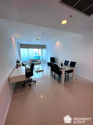 Condos for rent Pathumwan Institute of Technology : 2-BR Condo at The Royal Maneeya Condominium near BTS Chit Lom (ID 1483515)