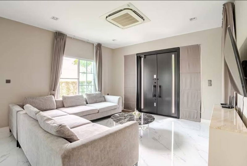 Houses for sale : The most luxurious single house | Nantawan Raminta-Paholyothin 50