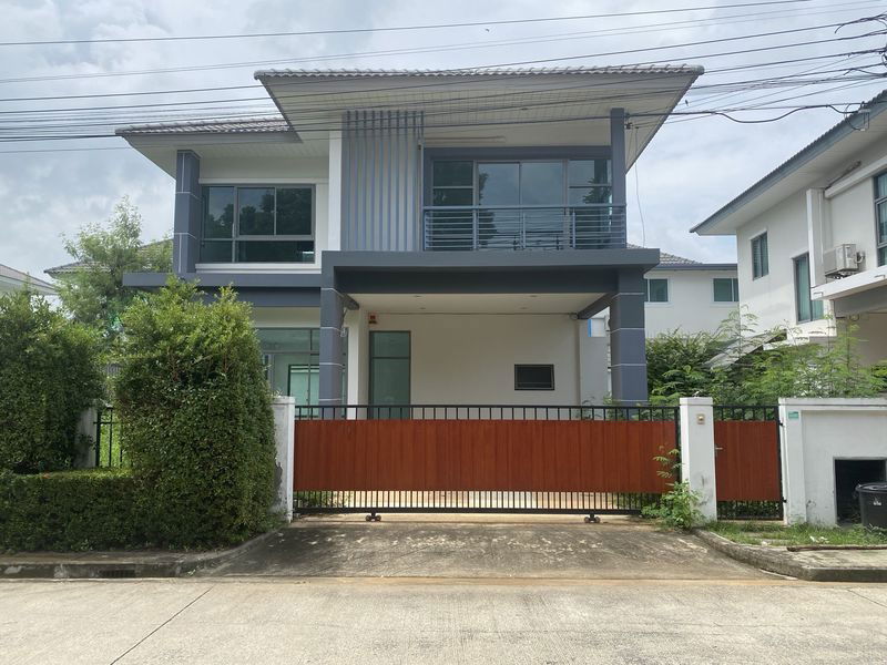 ขายบ้านเดี่ยว : 🔥ขายบ้านทำเลดี ราคาพิเศษ!🔥 Perfect Place รามคำแหง 174  ﻿🏡 บ้านเดี่ยวหลังริม  โซนสงบ ตรงข้ามสวน บรรยากาศร่มรื่น 