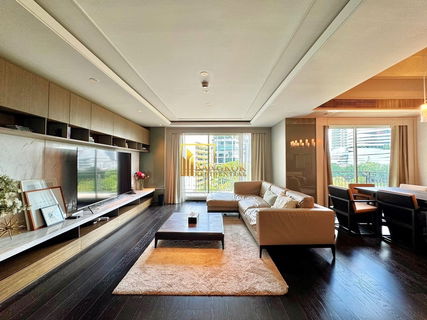 รูปภาพ The Crest 24 - Incredible 3 Bed Duplex Condo in Phrom Phong Area - BR19290CD