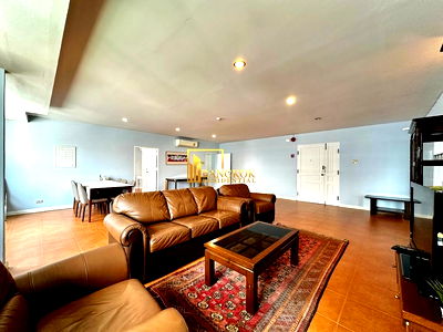 เช่าคอนโด สถานเอกอัครราชทูตออสเตรเลีย : SLD Condominium - Cozy 3 Bedroom Property For Rent in Silom Area - BR11547CD
