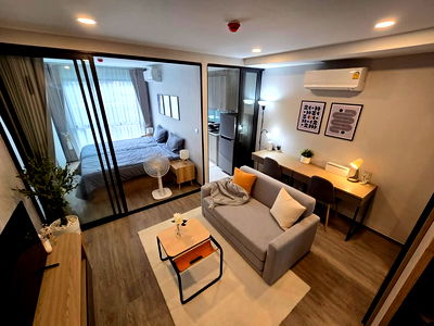 เช่าคอนโด ม.มหิดล ศาลายา : ให้เช่าSalaya one  17,000บ. ห้องสวยๆ​ พร้อมอยู่ ห้องมีน้อยแล้ว สนใจติดต่อ กร เอเจ้น 082 419 6455