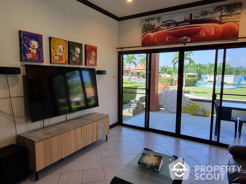 ทาวน์เฮาท์ 2-ห้องนอน ใน หนองแก (ID 2060443)