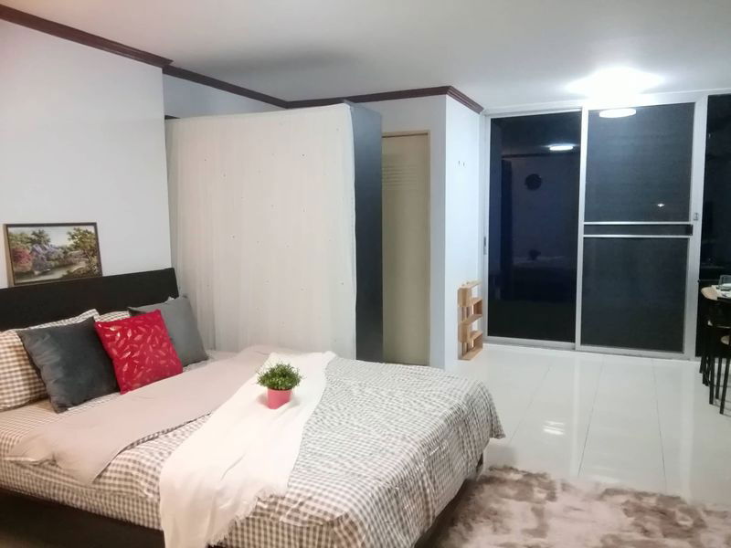 รูป ให้เช่า รัชดา ซิตี้ 18 ห้องสตูดิโอ ชั้น 5 เฟอร์ครบ พร้อมอยู่ - รูปที่ 3/9