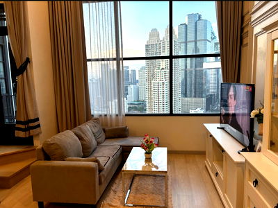 Condos for rent Sathorn Thani Tower : for rent KnightsBridge Prime. 1bed 37sqm. Line id: @pfagent