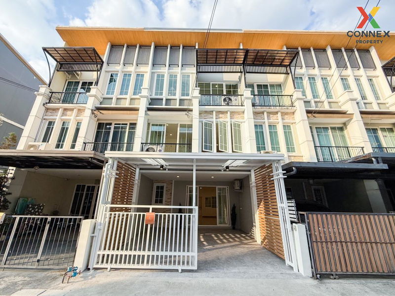 Townhouses for sale : For Sale Townhouse/Townhome  , Golden City Pinklao - Charansanitwong , newly renovated , Bang Kruai , Bang Kruai , Nonthaburi , CX-117319 ✅ Live chat with us ADD LINE @connexproperty ✅ 