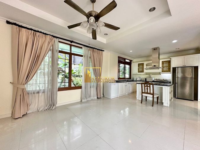 ให้เช่าบ้านเดี่ยว 5 ห้องนอน 428 ตร.ม. 120 ตร.ว. นาราสิริ พัฒนาการ - ศรีนครินทร์