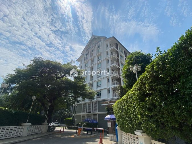 The Bangkok Sathorn - Taksin