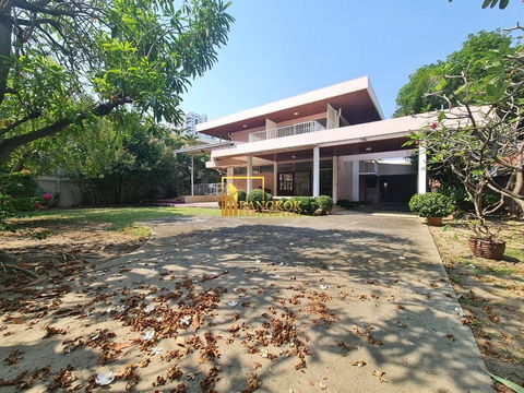 Charming 3 Bed Detached House For Rent in Nana - BR8249SH