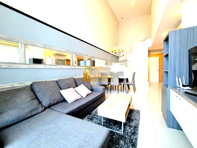 คอนโดให้เช่า : Villa Asoke - Elegant 2 Bedroom Duplex Condo Near MRT - BR10640CD