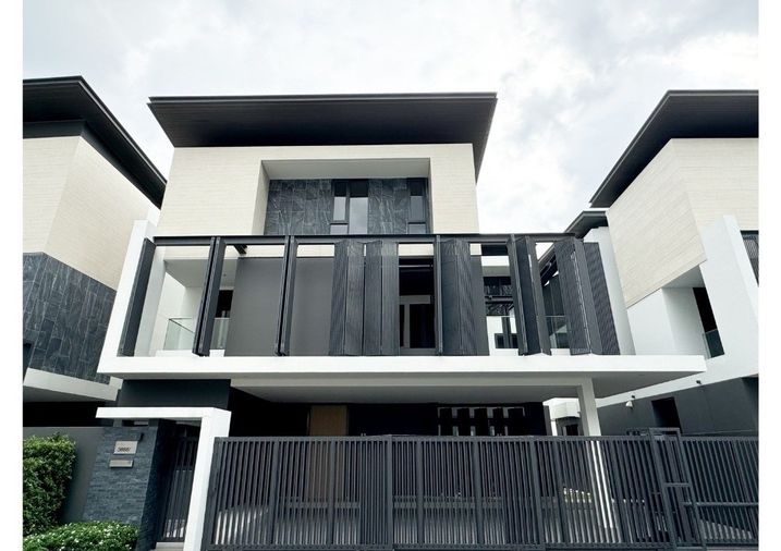 ขายบ้านเดี่ยว 4 ห้องนอน 516 ตร.ม. 78.5 ตร.ว. ดิ เออร์เบิน รีเซิร์ฟ