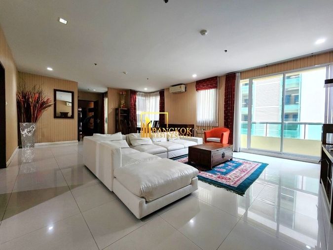 Sukhumvit City Resort - Expansive 3 Bedroom Condo in Vibrant Area - BR11401CD