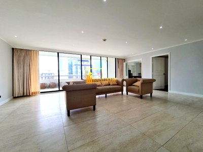 คอนโดให้เช่า :  Somkid Garden - Spacious 3 Bedroom Luxury Condo in Chit Lom - BR16003CD